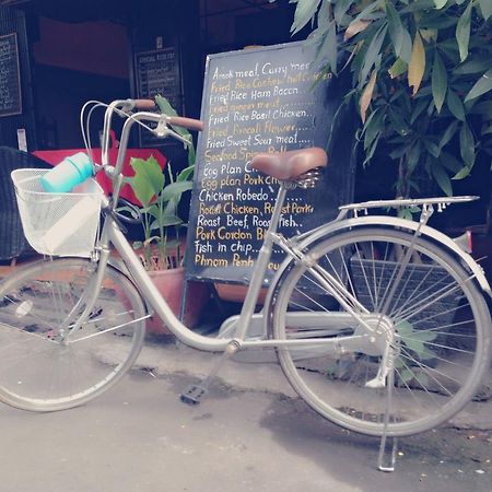 White River II Hostel Phnom Penh Zewnętrze zdjęcie