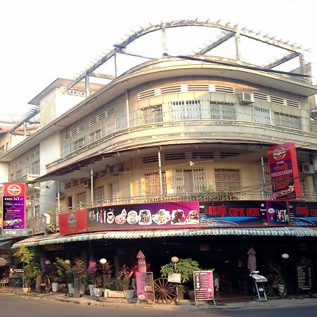 White River II Hostel Phnom Penh Zewnętrze zdjęcie