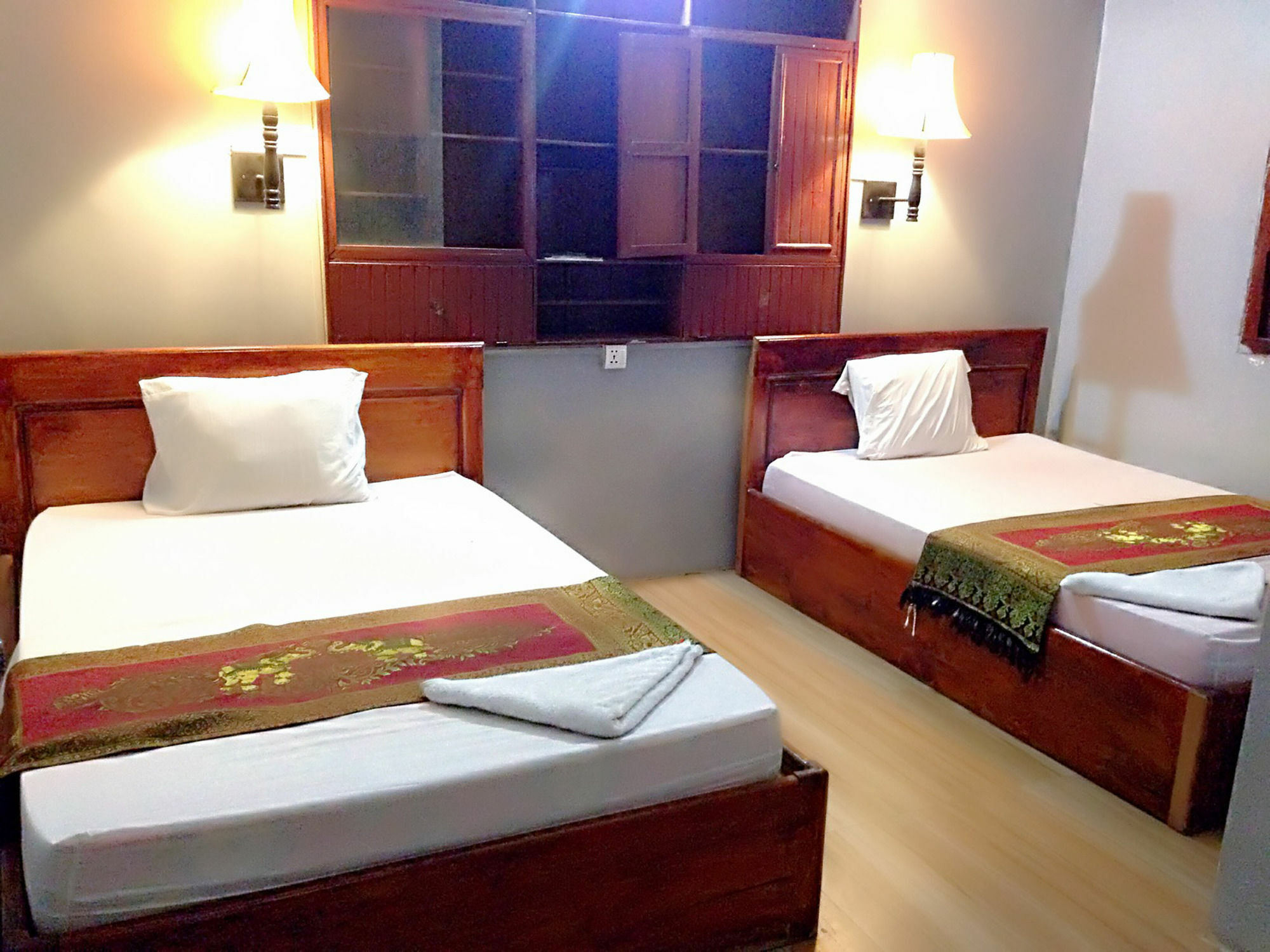 White River II Hostel Phnom Penh Zewnętrze zdjęcie